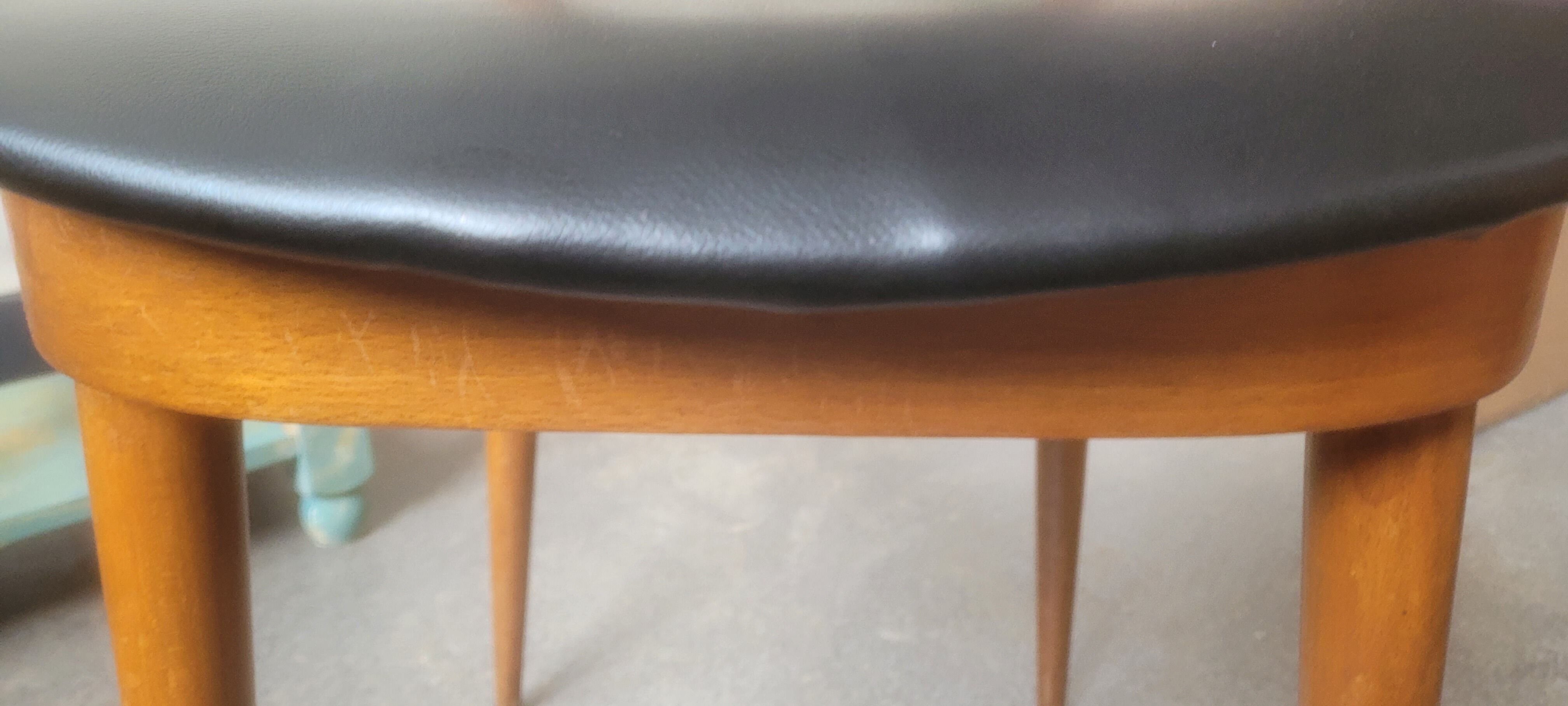 Chaise Licorne Baumann