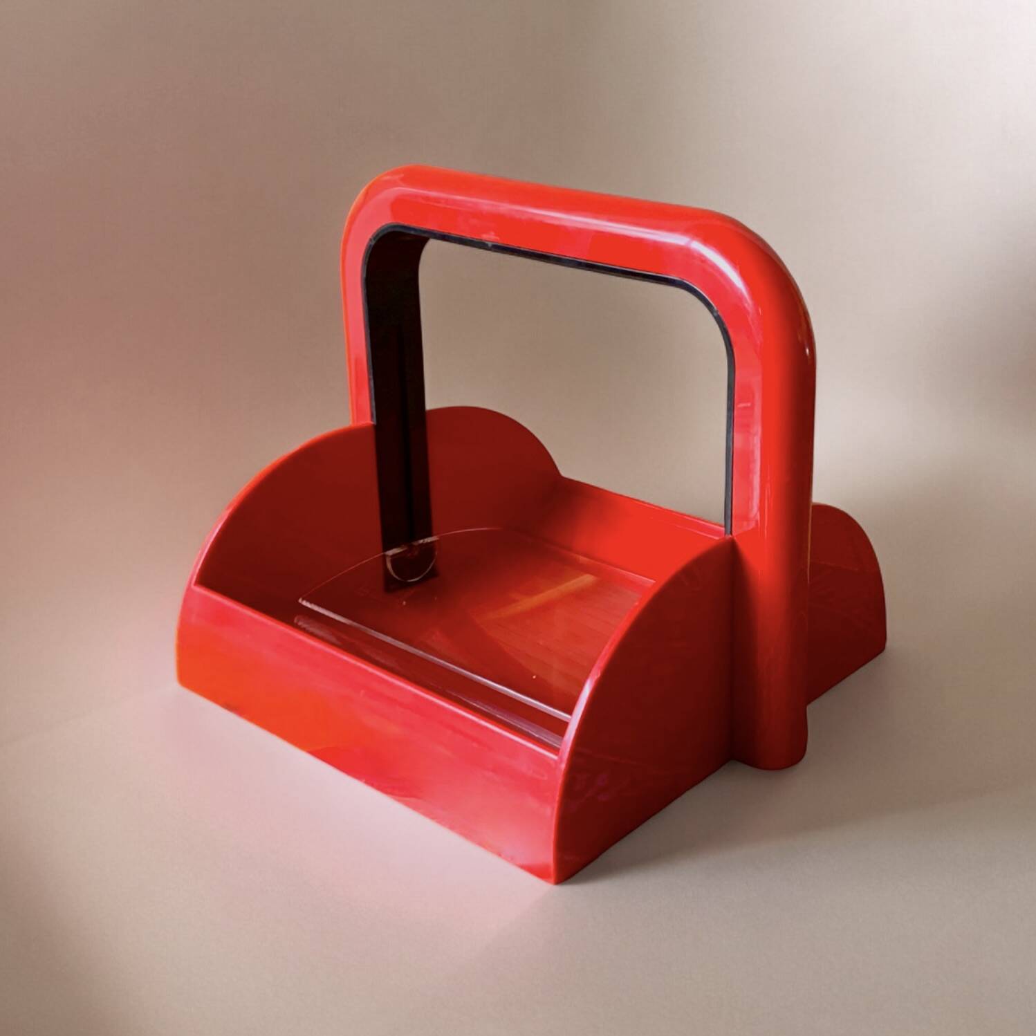 Vintage Guzzini napkin holder in plastic and plexiglass