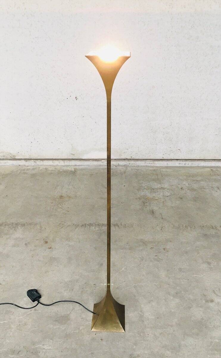 Postmodern Design Brass Fluted Torchiere Floor Lamp by Relco, Italy, 1980s