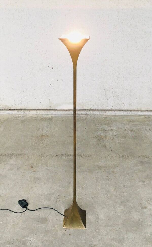 Postmodern Design Brass Fluted Torchiere Floor Lamp by Relco, Italy, 1980s