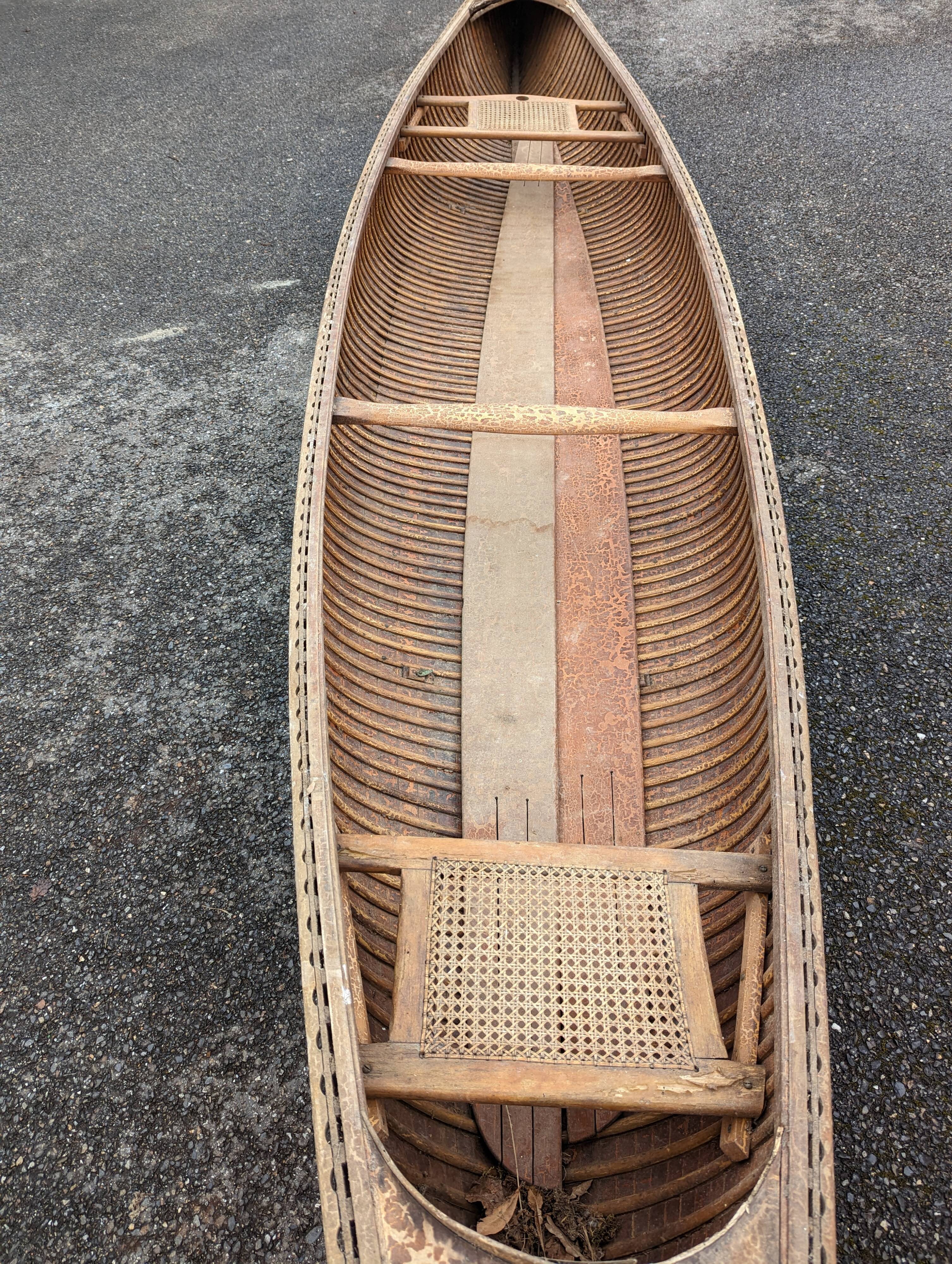 Large canoe Chauviére 1900 + 5 Pair of paddle