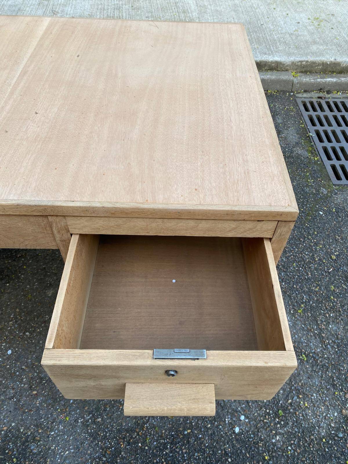 Bureau administratif extensible rénové en chêne du XIXème 130cm