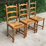 3 chaises bois massif paillées type ferme dossier haut