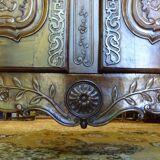 Provencal buffet XVIIII th in walnut period Louis XV 140 x 100 cm