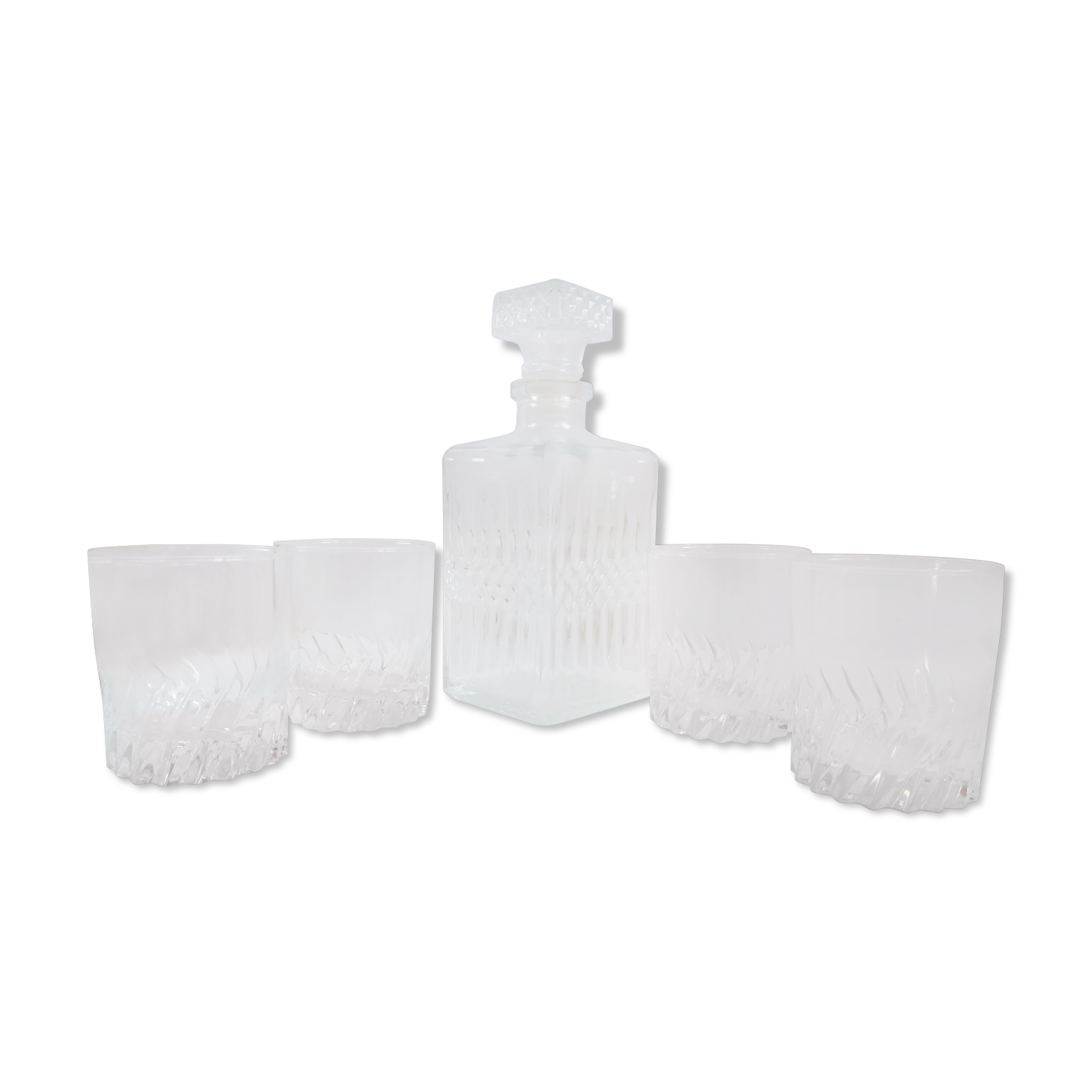 Carafe and whisky glasses service