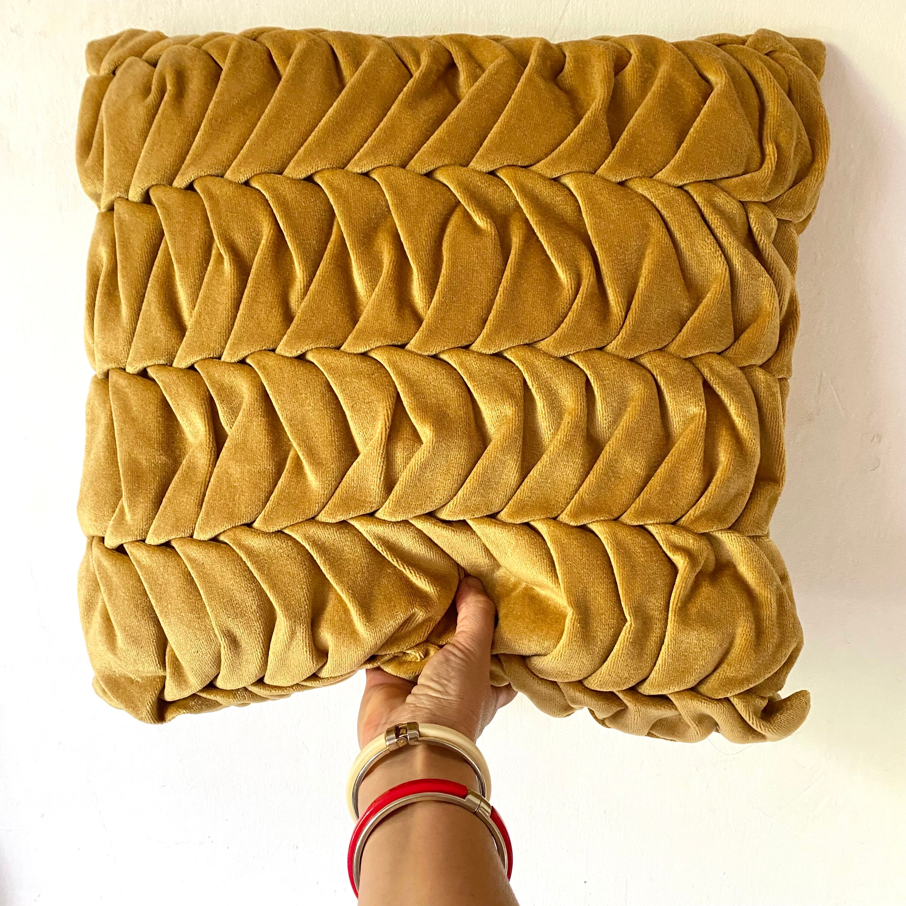 Vintage square cushion in yellow pleated velvet
