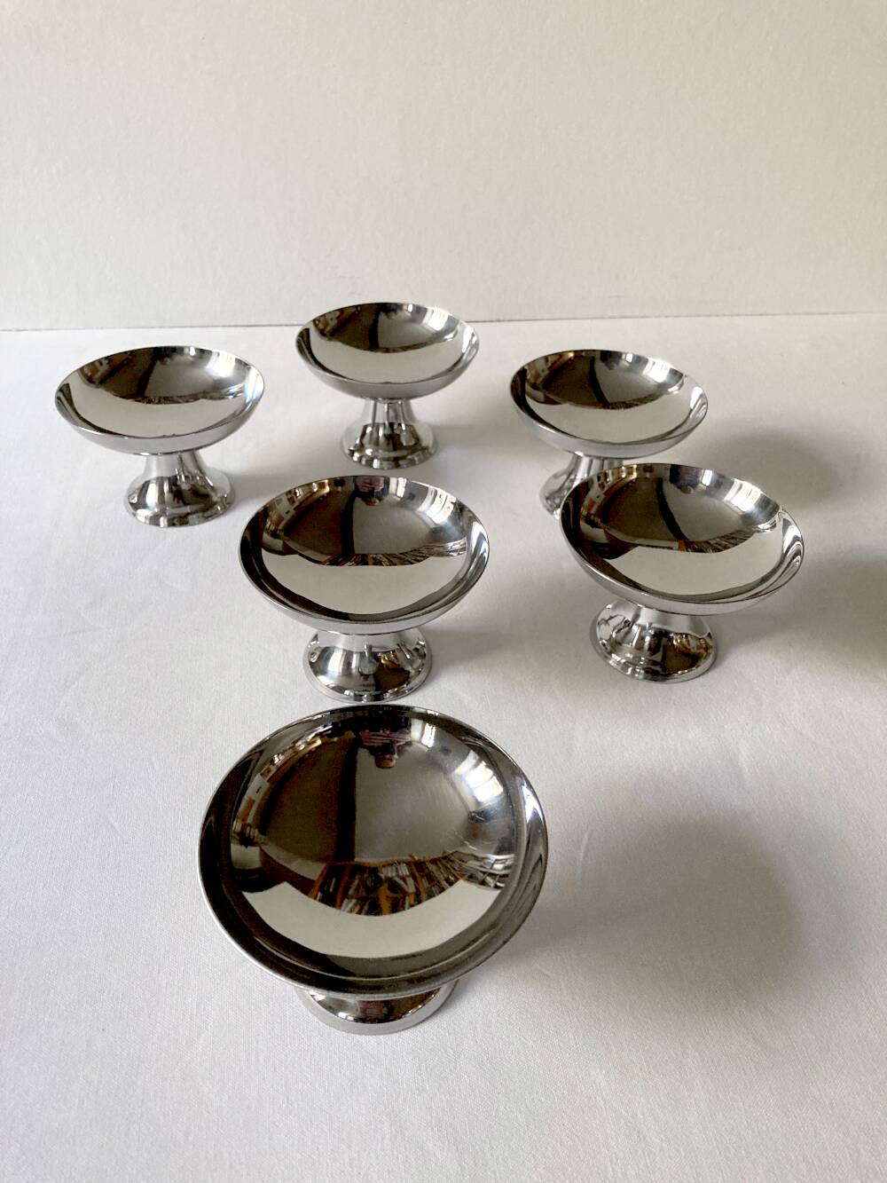 6 coupes à glace en inox Guy Degrenne, années 1970-1980