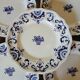 12 assiettes plates anciennes de Longchamp 