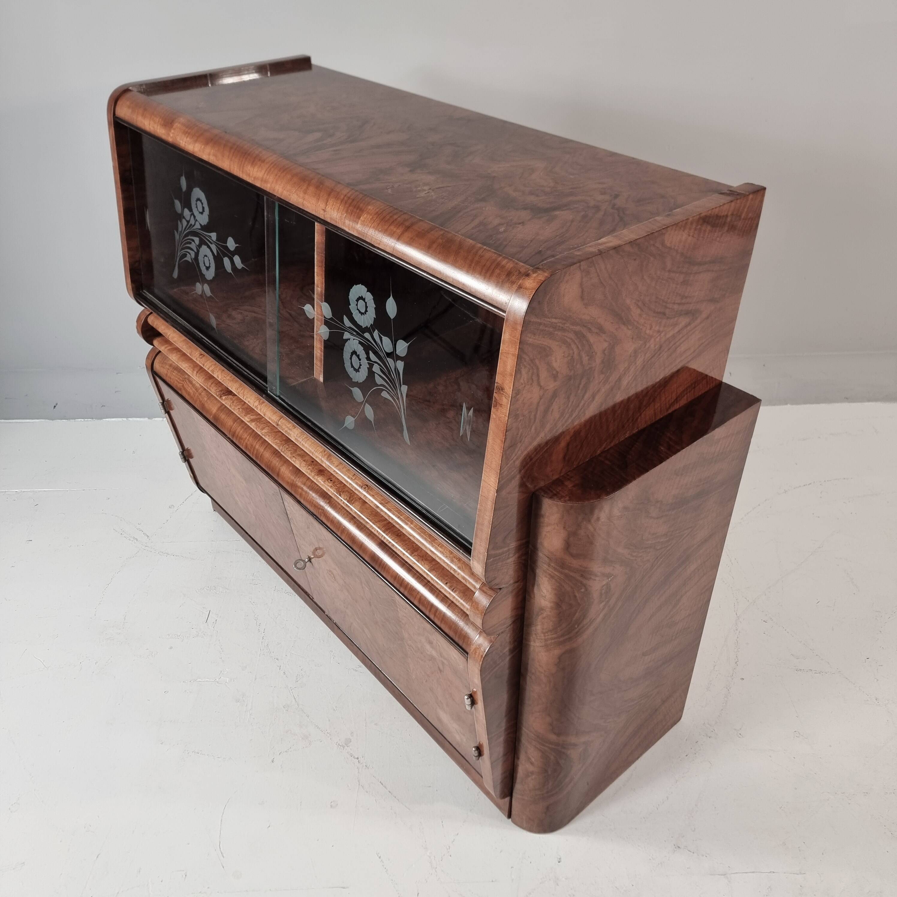 Art Deco Cabinet Bar, 1940s