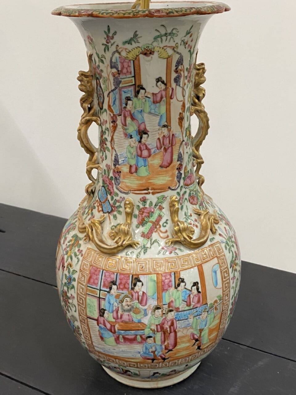 Canton vase lamp