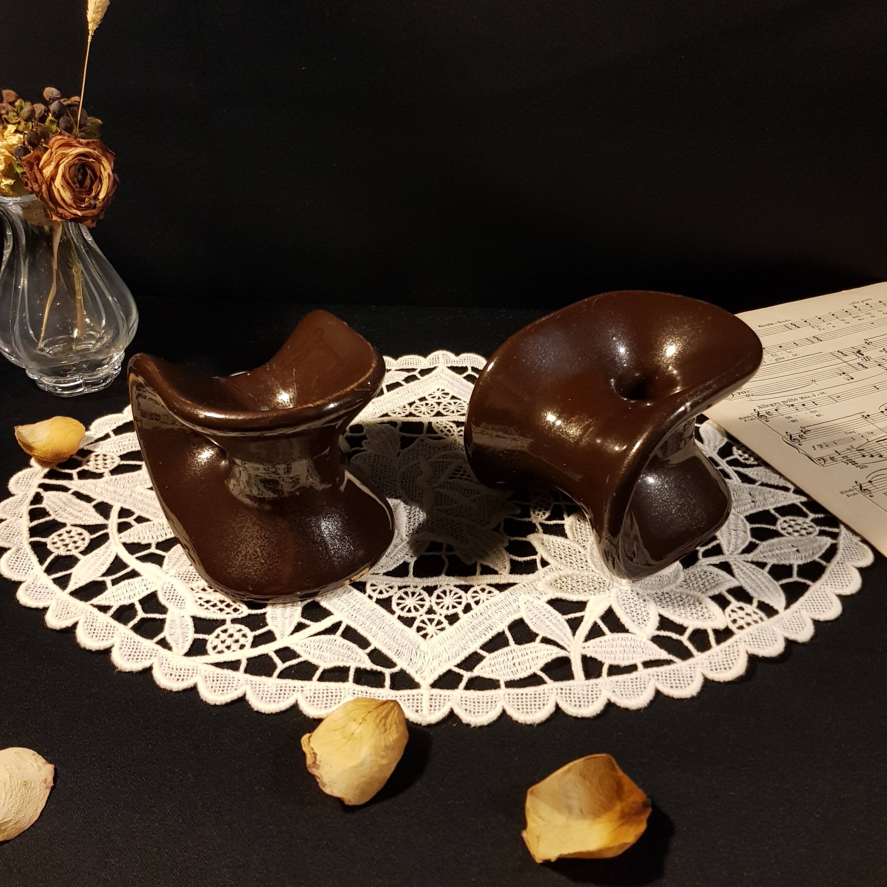 Duo of diverted candlesticks