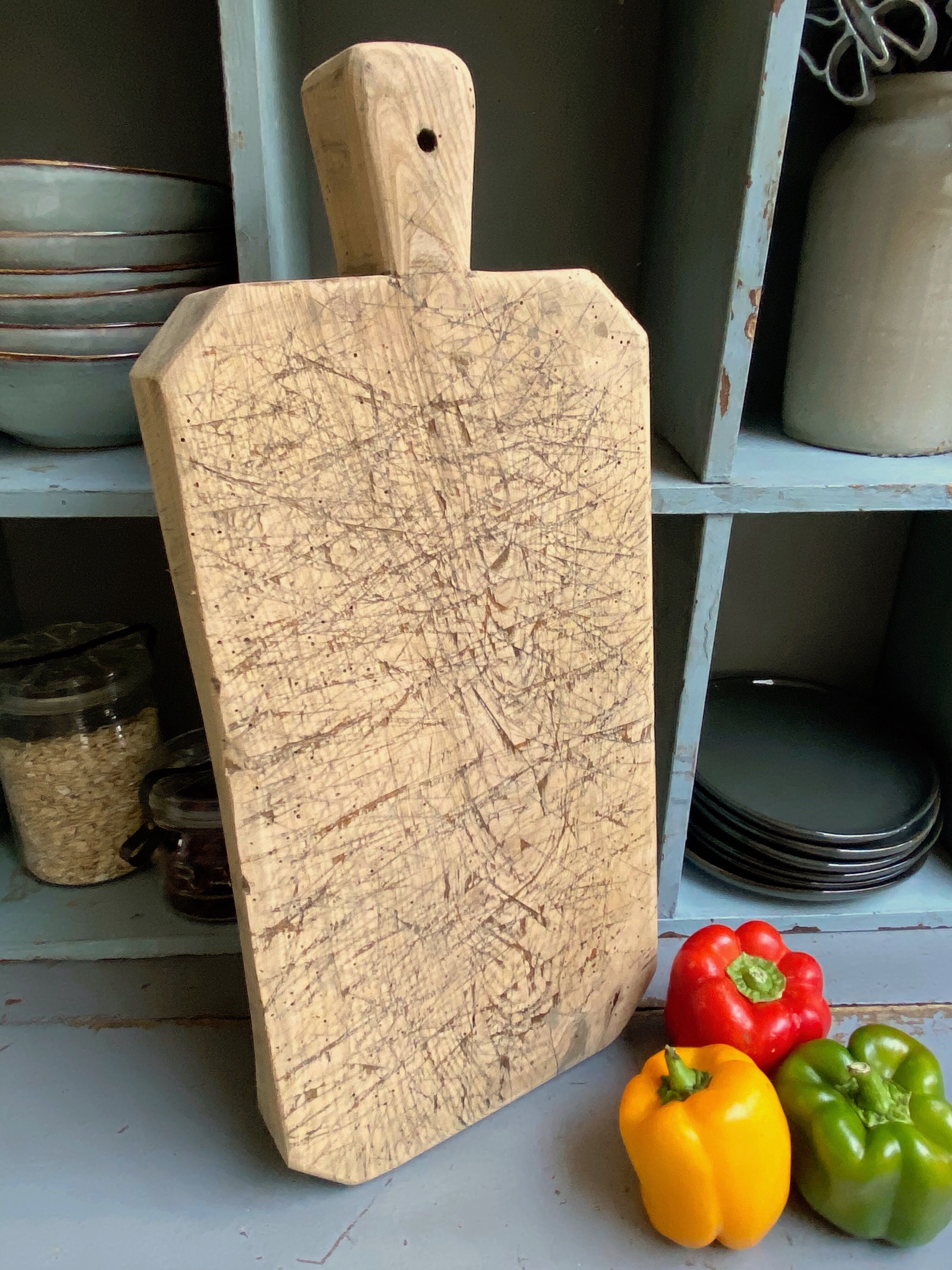 Cutting board, kitchen log