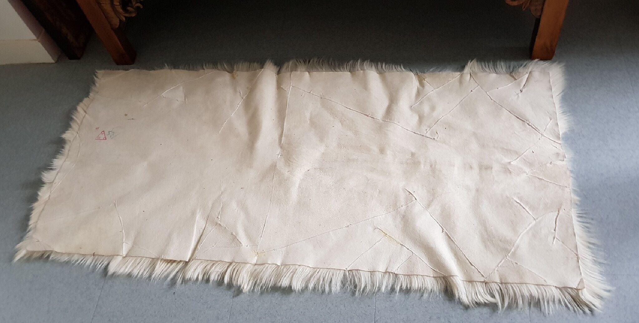 Tapis peau de chèvre 140x70cm