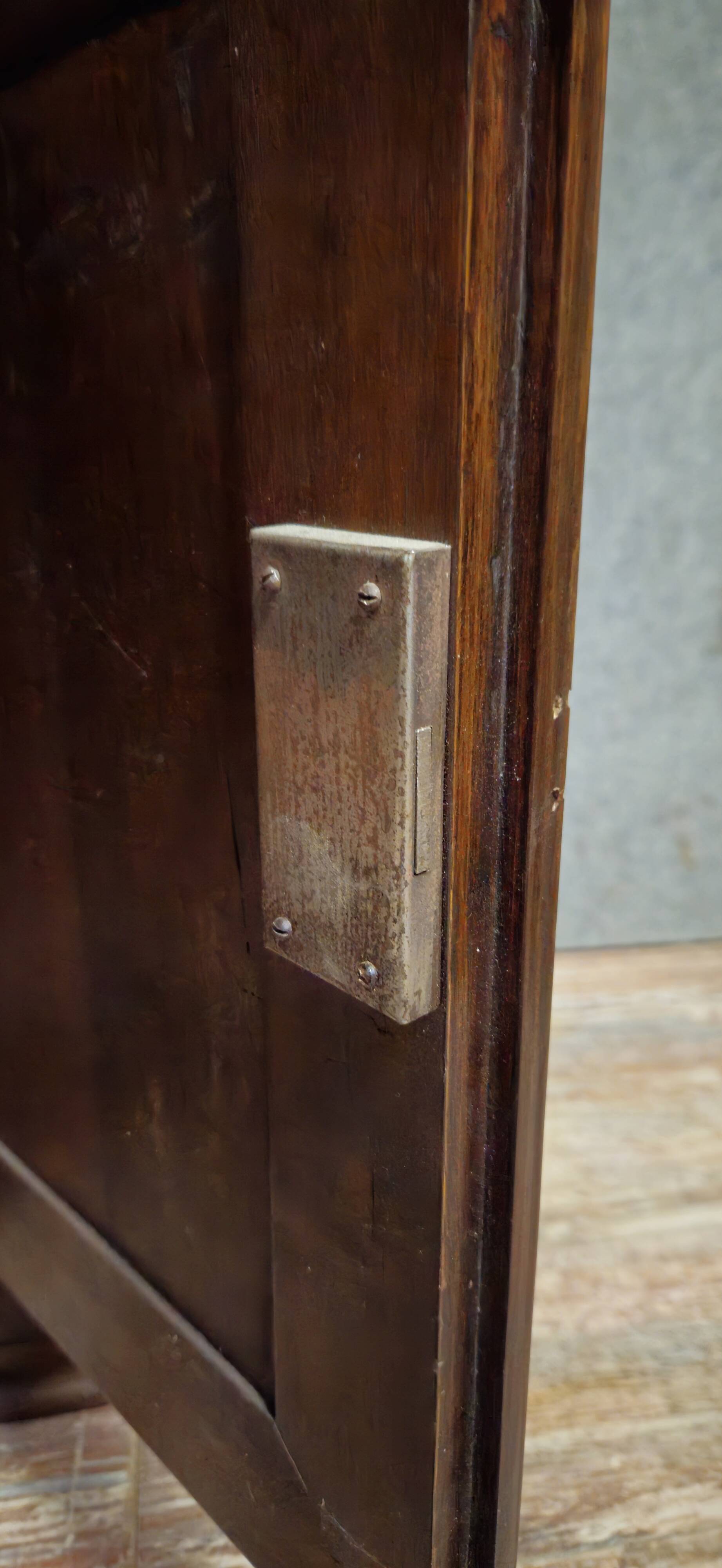 Secretary from the Restoration / Louis Philippe period, 19th century, in mahogany.