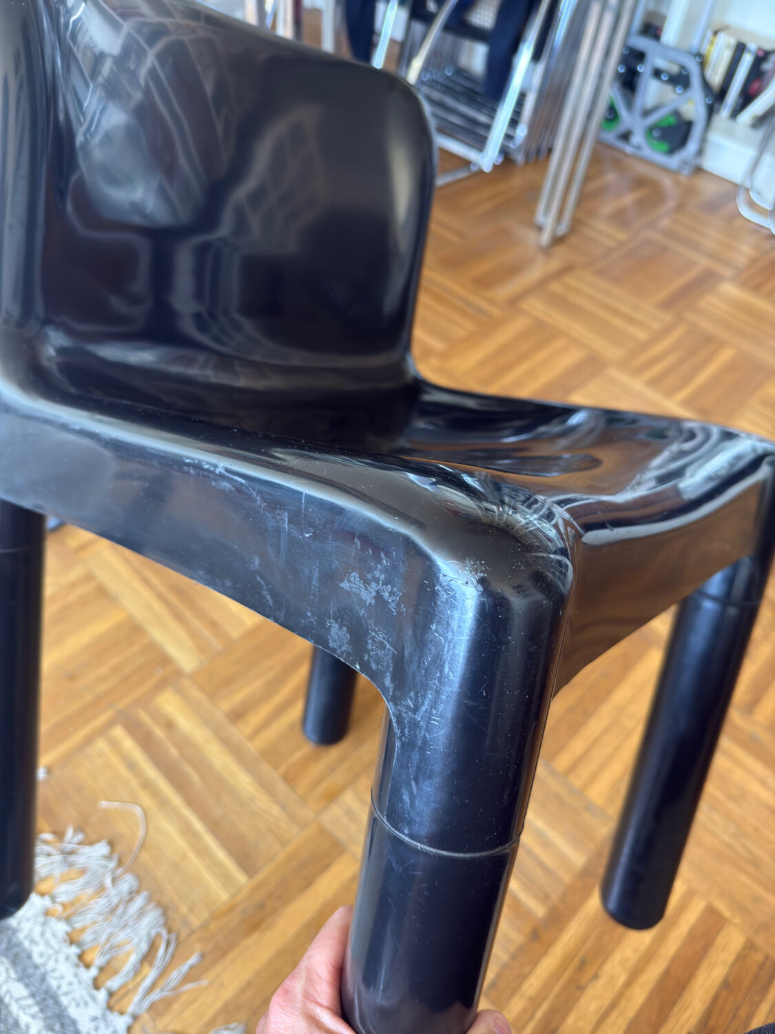Kartell chair 4875 designed by Carlo Bartoli