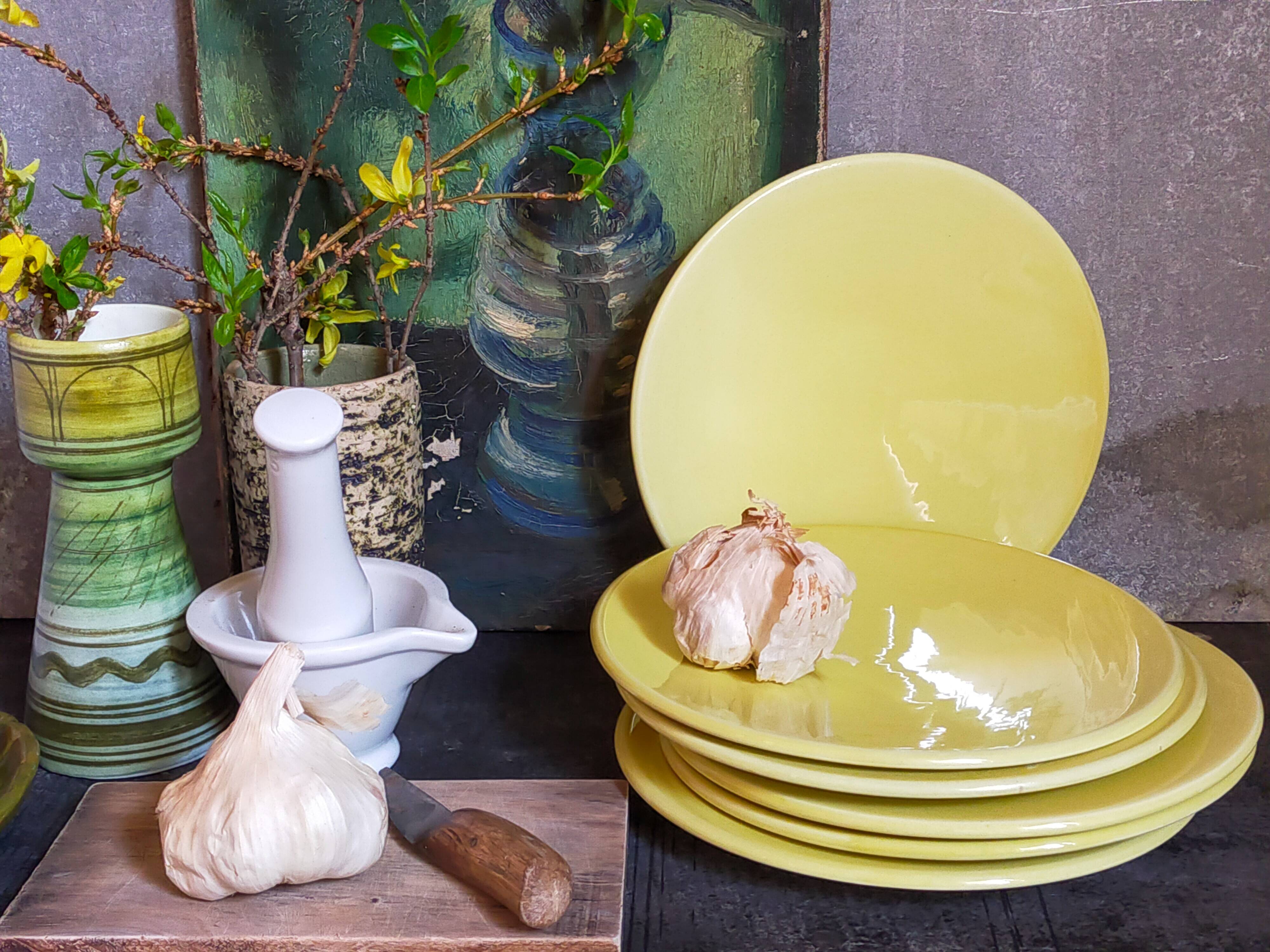 Six vintage Czech ceramic dessert plates