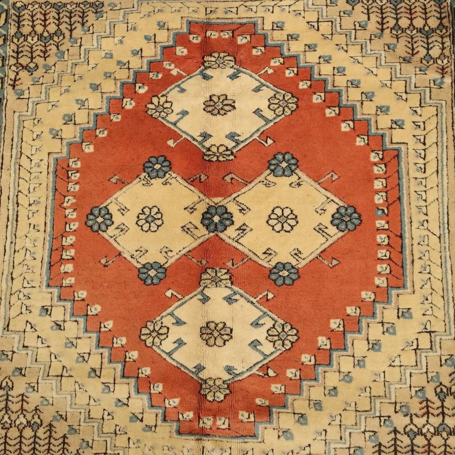 Antique Kars rug made of cotton and wool, hand-knotted, 102 x 100 in.