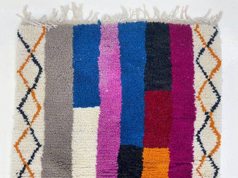 Moroccan Berber rug 250cm x 150cm