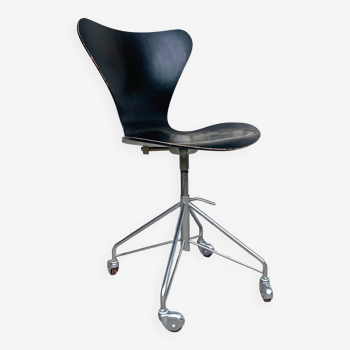 Office chair 3117, Arne Jacobsen for Fritz Hansen, Denmark, vintage 1960s