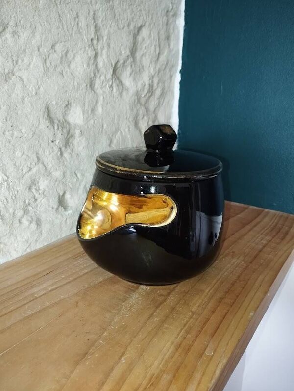 Cendrier Vallauris – Pot à tabac & porte-pipe – Création Réflexe