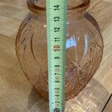 Vase boule art deco verre moulé rose