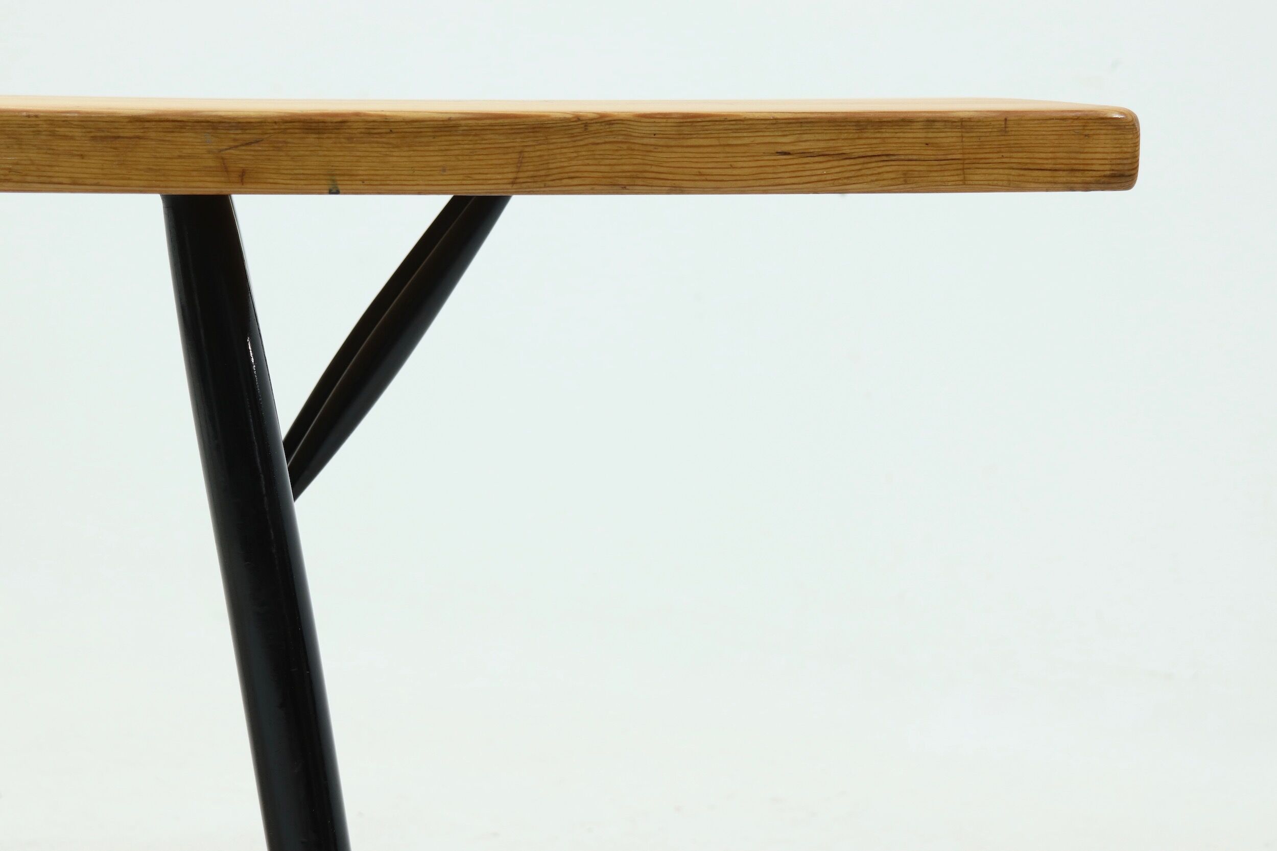Pirrka dining table by Ilmari Tapiovaara for Laukaan Puu Finland 1950s