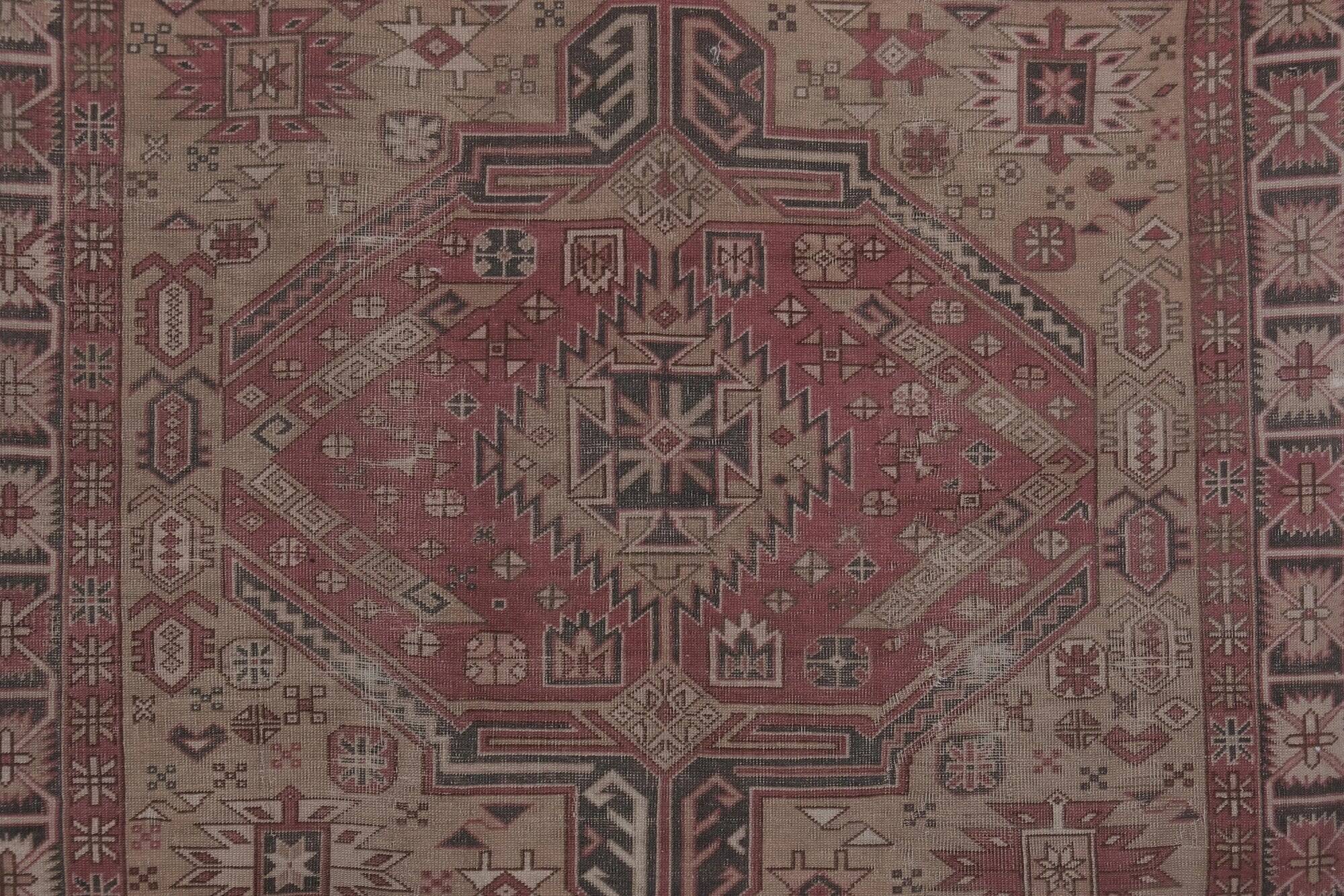 Vintage handmade Turkish rug 165x183 cm