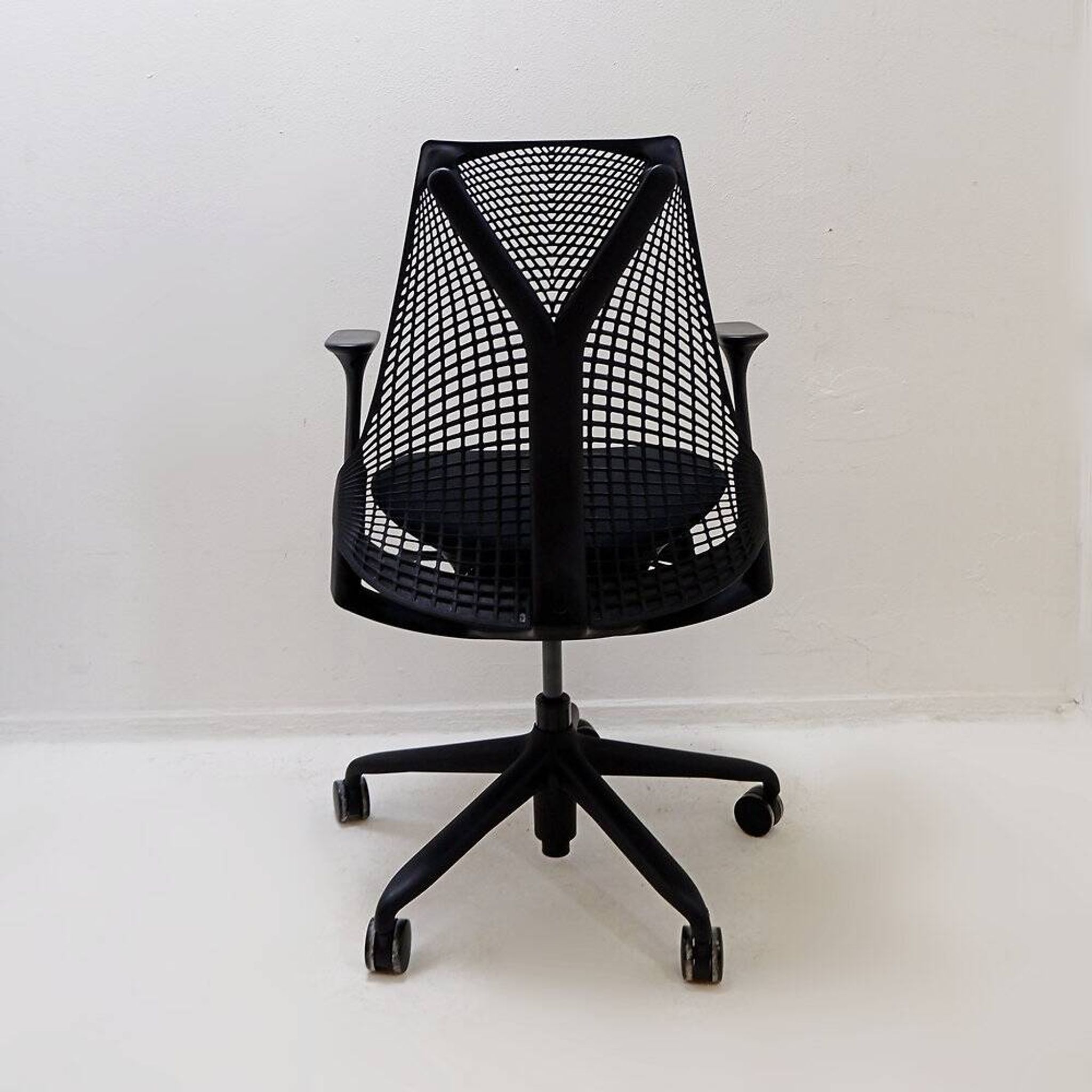 "Sayl" office chair by Herman Miller