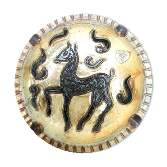 Sandstone ashtray decorated with a doe signed Poterie Armogrès in Bouffioulx