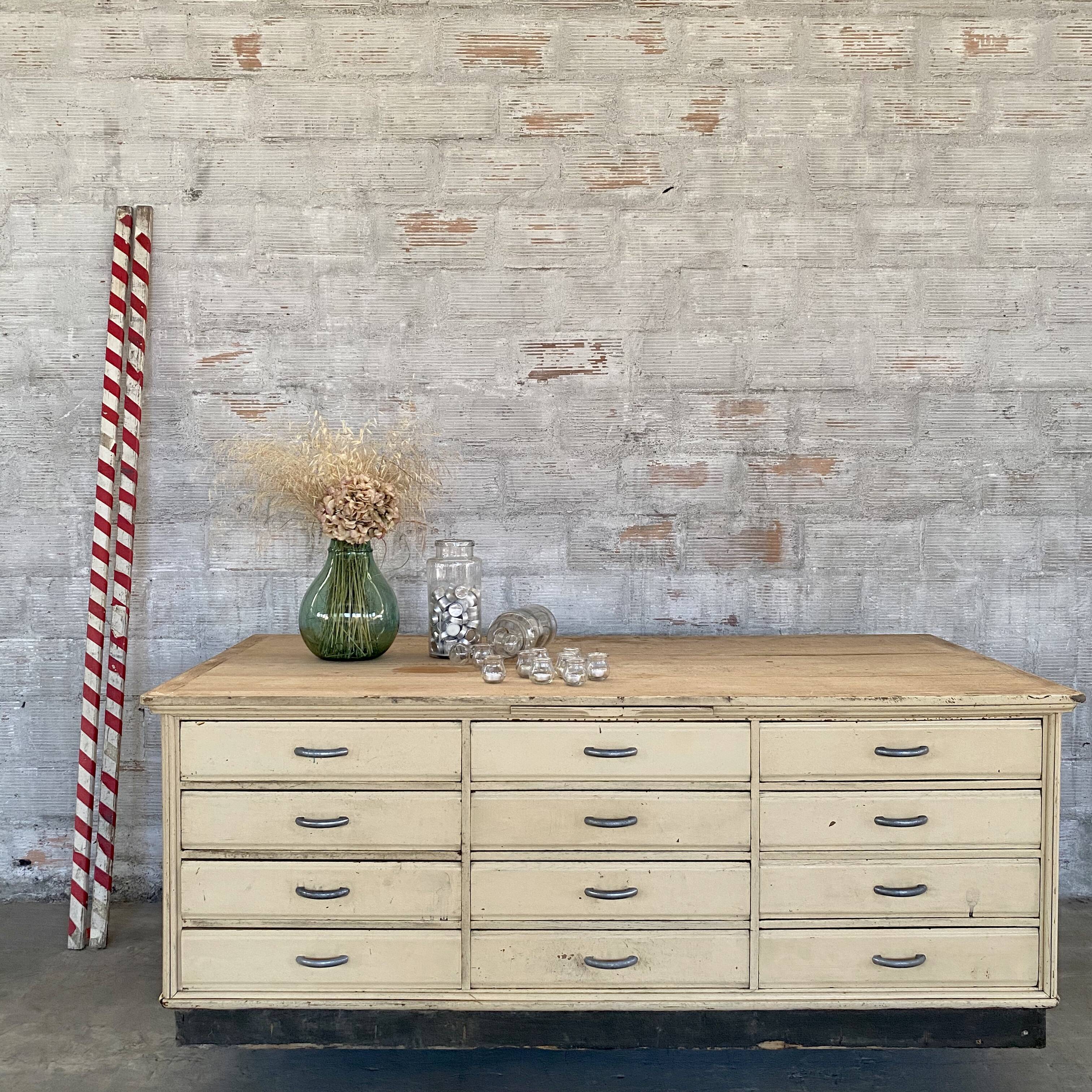 24-drawer craft furniture