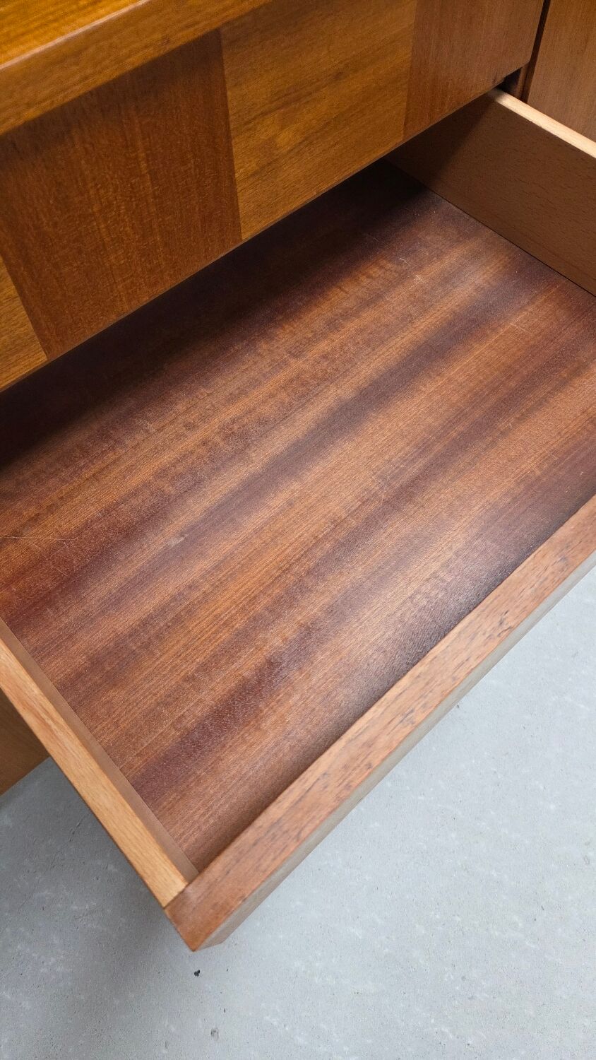 Teak enfilade 1970 vintage