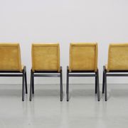 Set de 4 chaises empilables par Roland Rainer