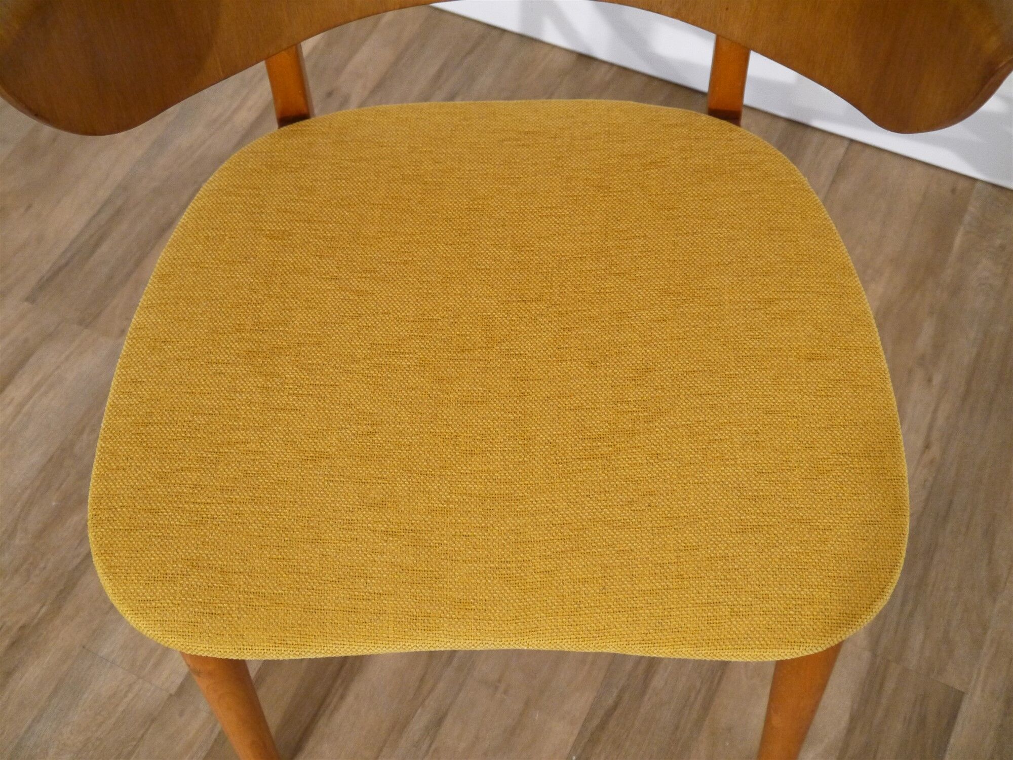 Model Danish Chair 107 by Hans Olsen 1960