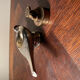 Briquet de table lampe d’aladin en métal gravé
