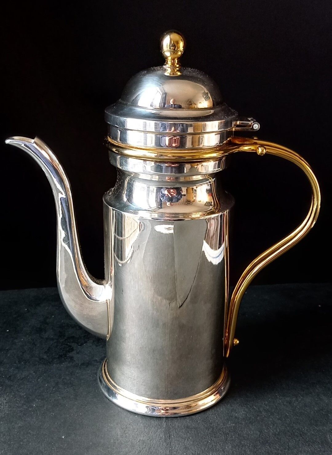 Coffee service (tray, coffee maker, creamer, sugar bowl, sugar tongs) Orfevrerie Vuillermet