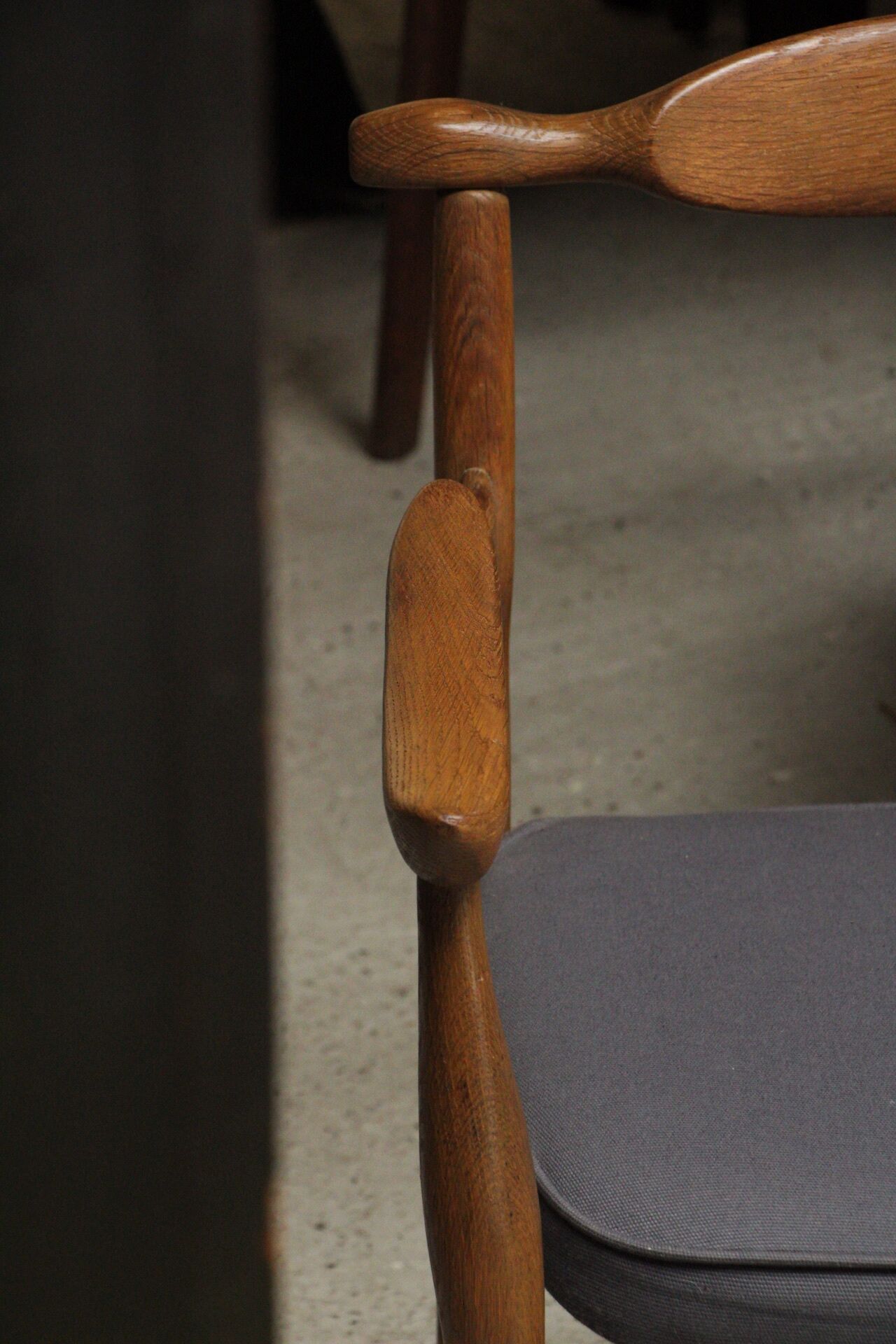 Pair of armchairs Fumay Guillerme & Chambron