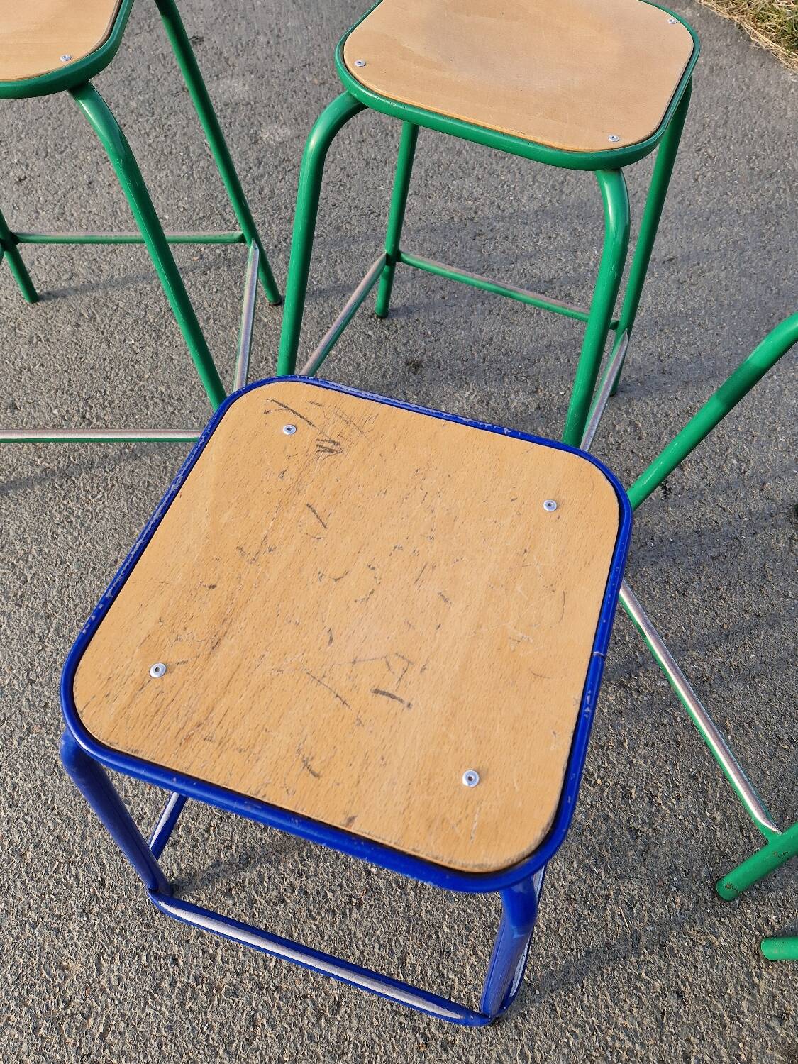 Lot de 8 Tabourets industriels atelier Gaston Cavaillon Mulca