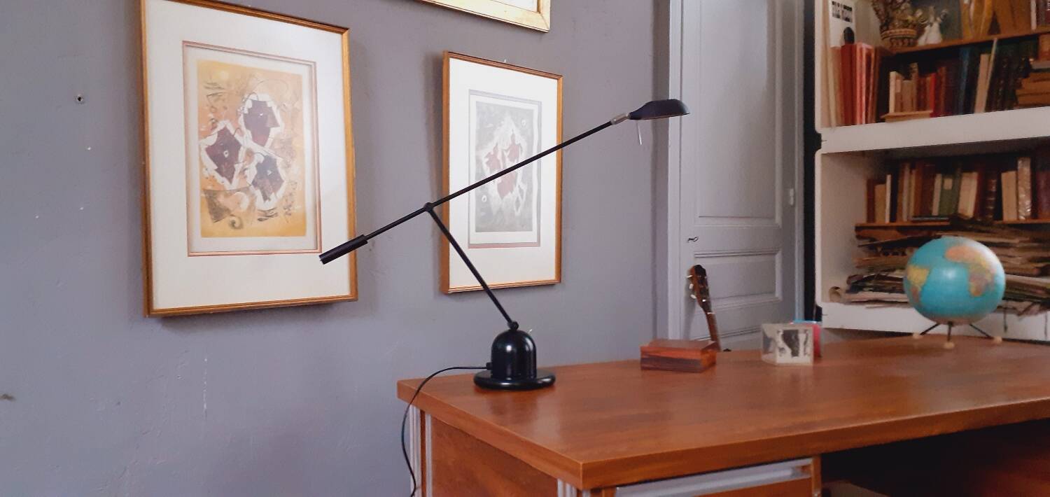 Lampe de bureau à balancier en métal noir, Italie années 1980