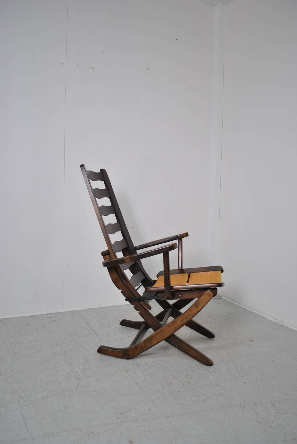 Triconfort 1960s recliner chair