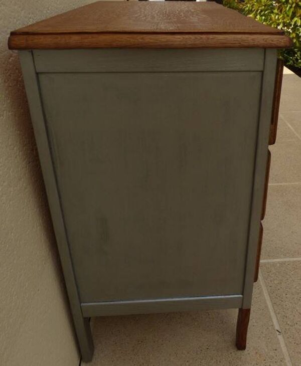 Commode de style en bois massif 3tirois, totalement relookée