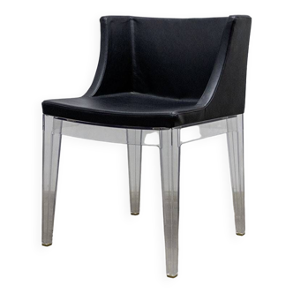 Chaise Mademoiselle de chez KARTELL en cuir Noir