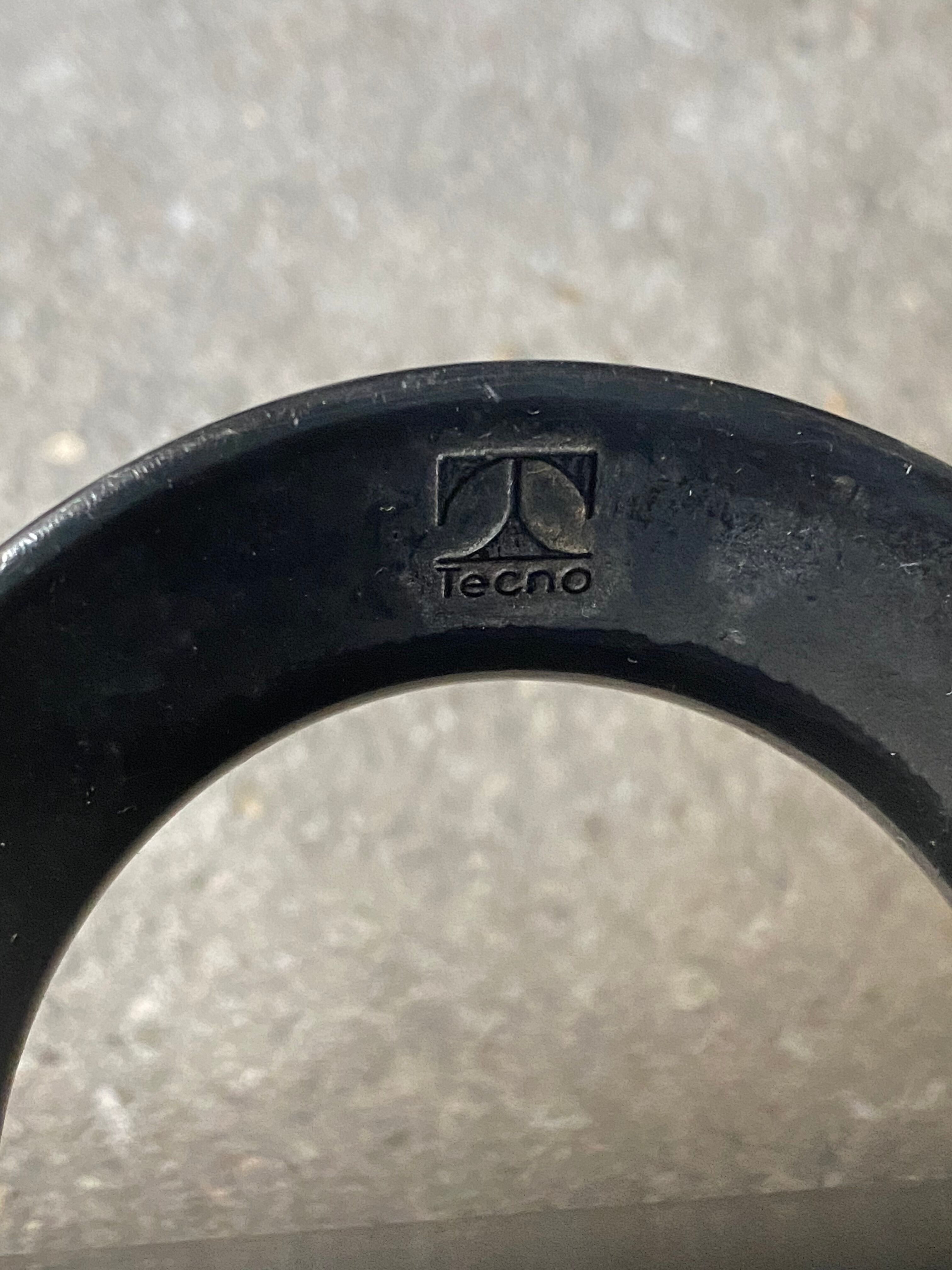 Lacquered metal furniture with 3 drawers model graphis by Osvaldo Borsani and Eugenio Gerli edition Tecno