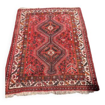 Persian carpet Shiraz handmade in wool
