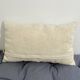 Coussin artisanal en toile ancienne style Kilim