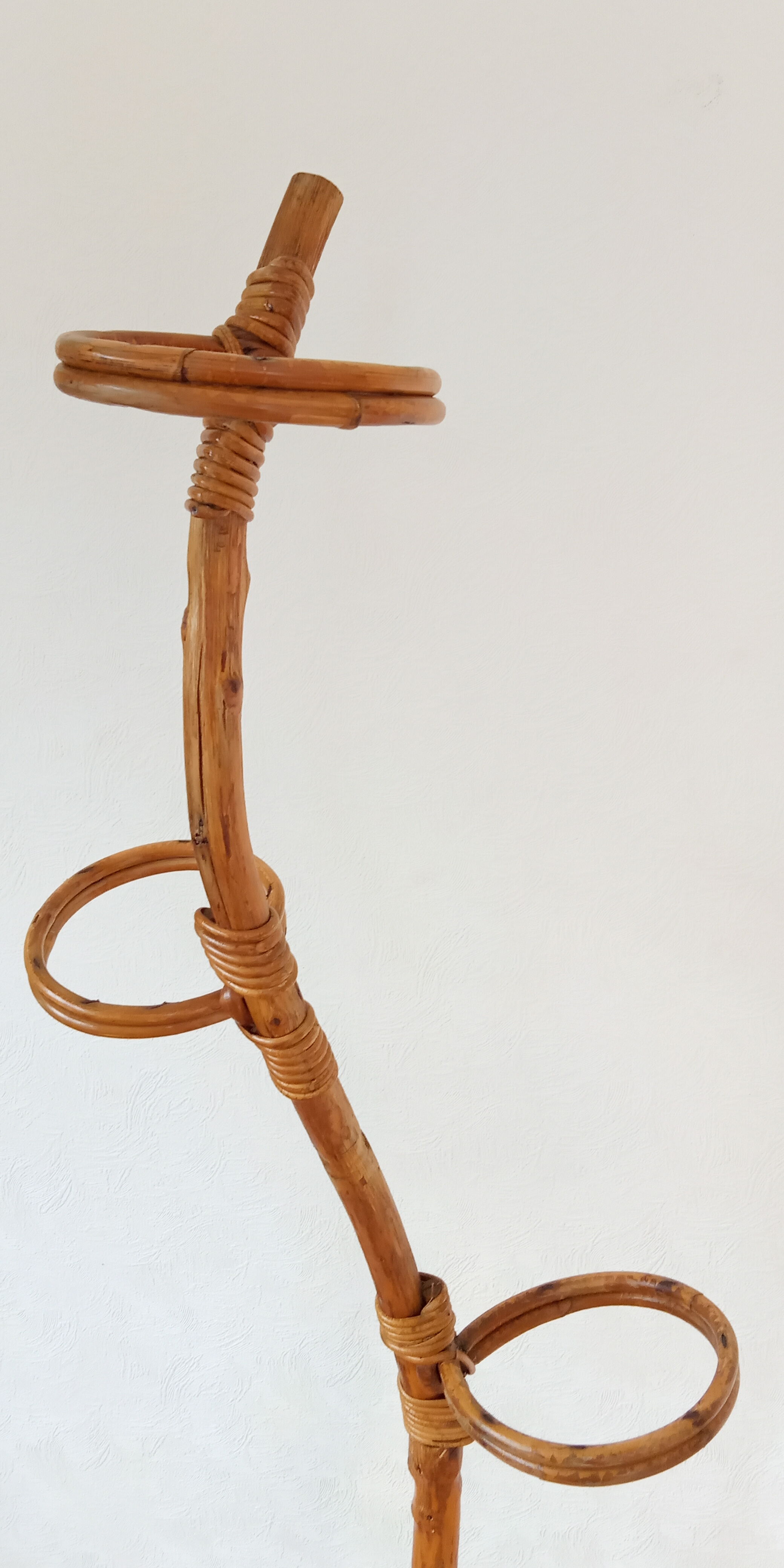 Rattan plant holder 50s