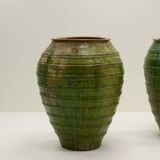 Set of 2 large early 16th century Tuscany vases, Italy.
