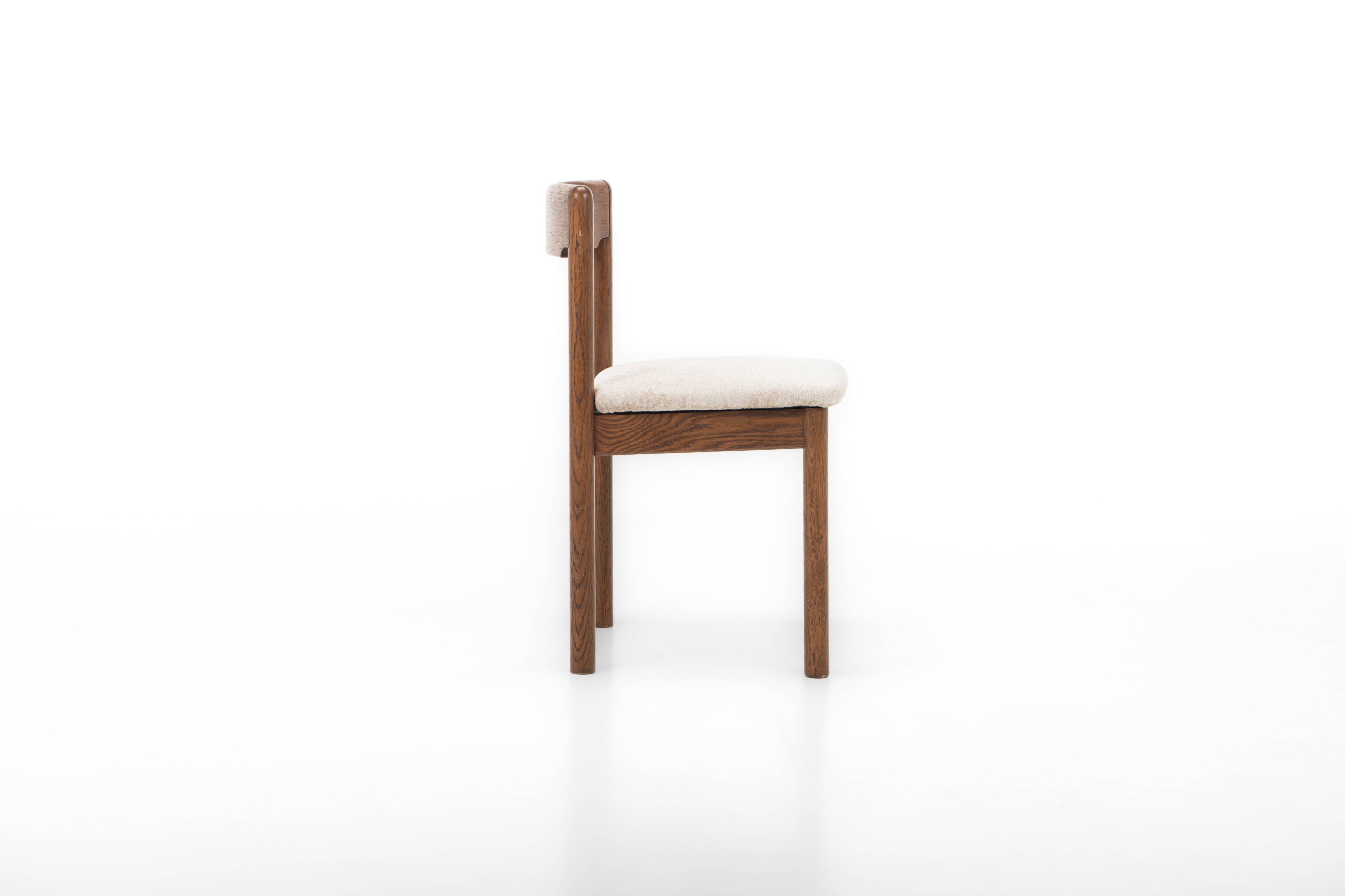 Set of 4 vintage dining chairs in stained oak