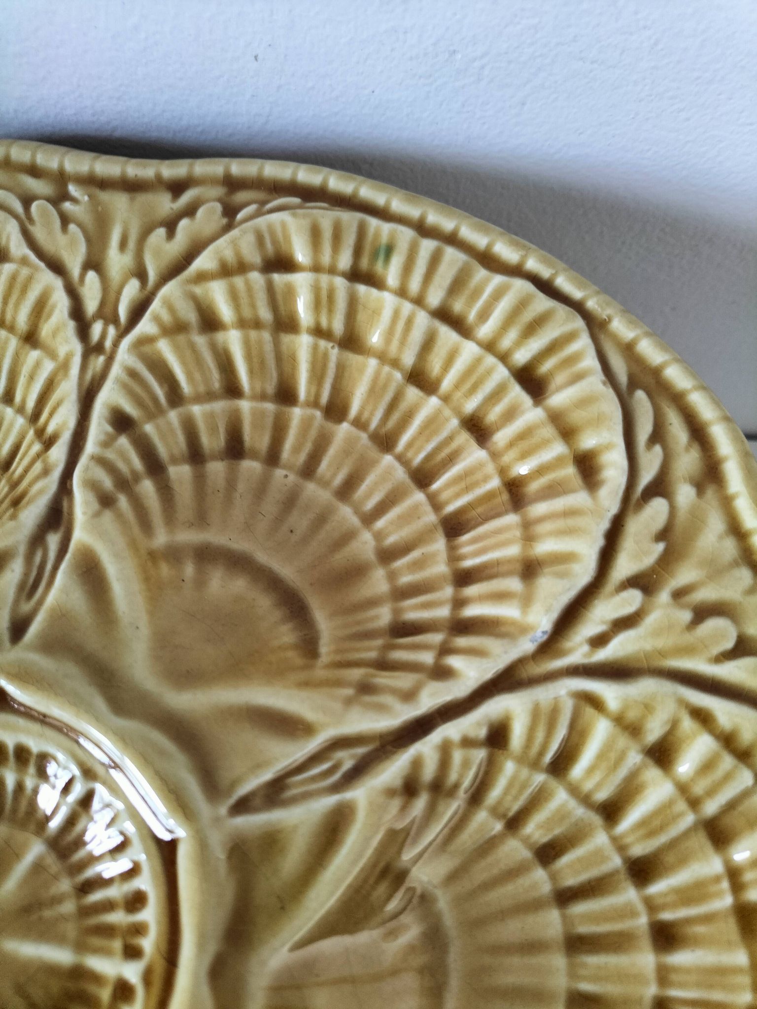 5 Sarreguemines caramel shell plates, 1950s