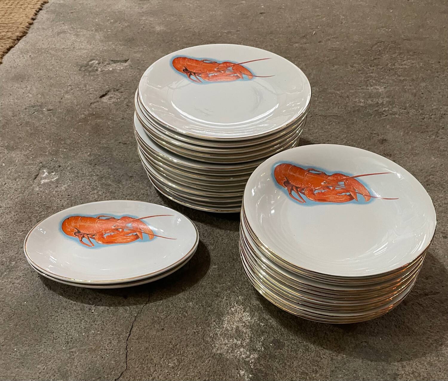 Set from the Digoin & Sarreguemines pottery.