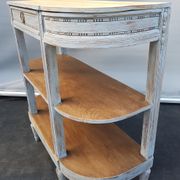 3-plate Gustavian-style curved console